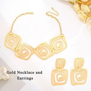 Gold Geometric Necklace & Earrings Set Dayana Statement Square Pendant Jewelry